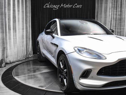 Used 2022 Aston Martin DBX AWD/4WD image 47