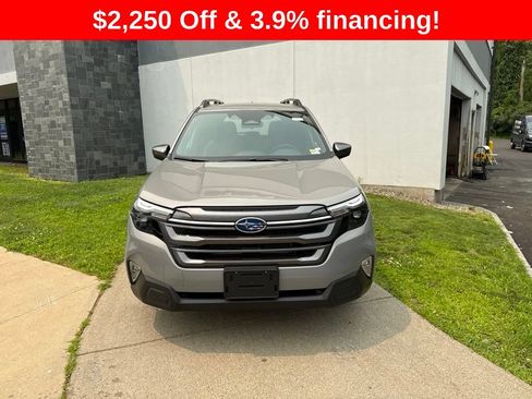New 2026 Subaru Forester Premium AWD/4WD image 8