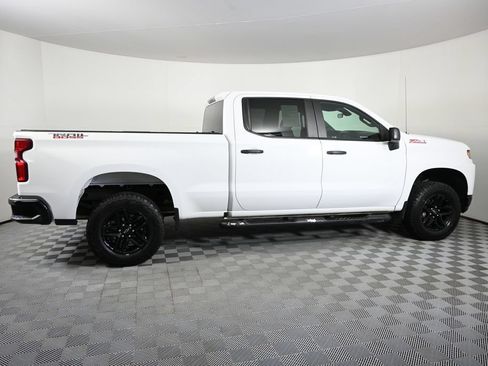 Used 2021 Chevrolet Silverado 1500 Custom Trail Boss w/ Safety Confidence Package AWD/4WD image 8
