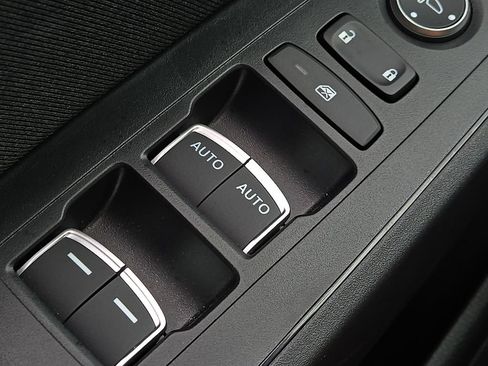 Used 2025 Honda Civic FWD Hybrid Sedan image 17