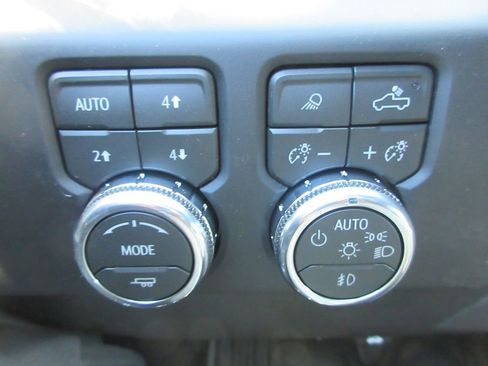 New 2026 GMC Sierra 1500 AT4 image 17