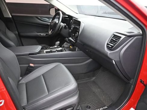 Used 2025 Lexus NX 250 FWD w/ Towing Package (2000 Lbs) image 20