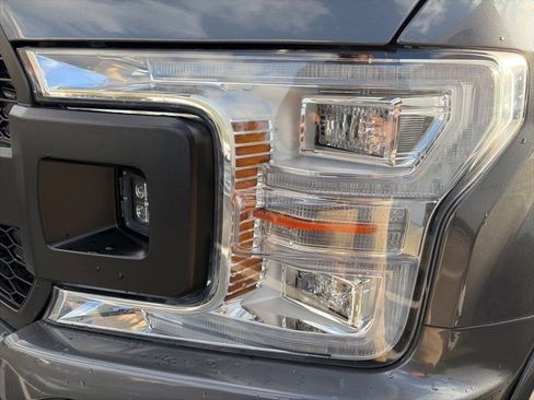 Used 2019 Ford F150 Platinum w/ Equipment Group 701A Luxury image 13