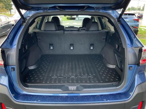 Used 2022 Subaru Outback Limited XT AWD/4WD image 12