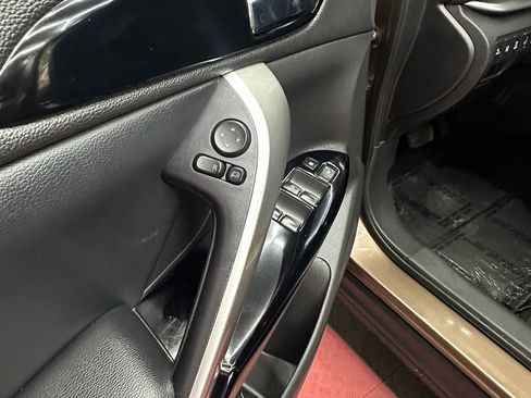 Used 2018 Mitsubishi Eclipse Cross SEL AWD/4WD image 10