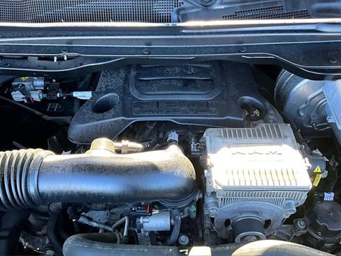 Used 2021 RAM 1500 Laramie image 32