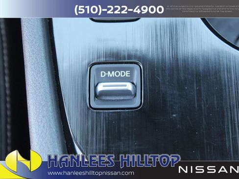 Used 2025 Nissan Rogue SV FWD image 20