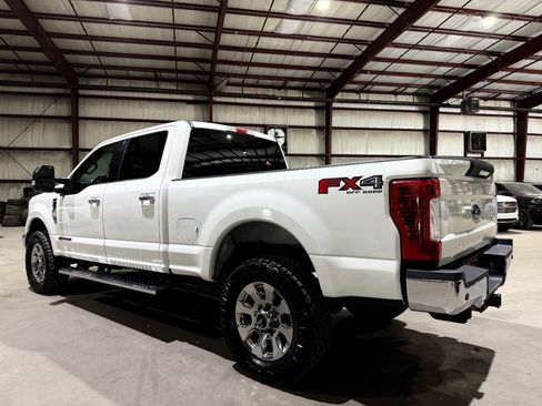 Used 2018 Ford F250 Lariat w/ Chrome Package AWD/4WD image 7