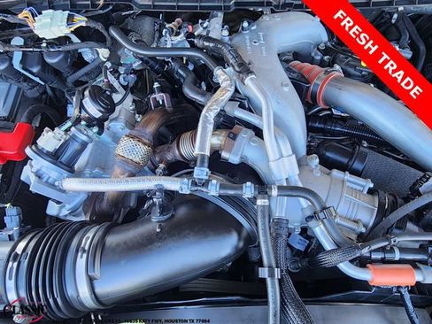 Used 2024 Ford F250 Platinum AWD/4WD image 32