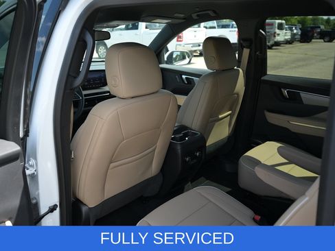 Used 2026 Buick Enclave Preferred AWD/4WD image 27