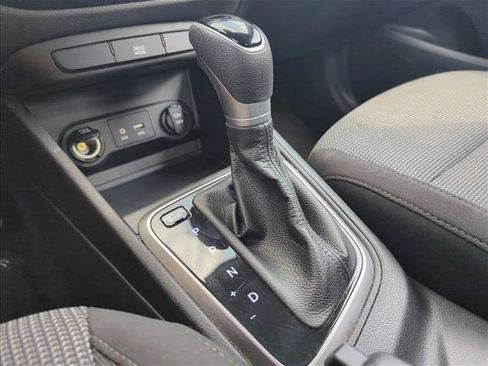Used 2019 Hyundai Accent SE FWD image 13