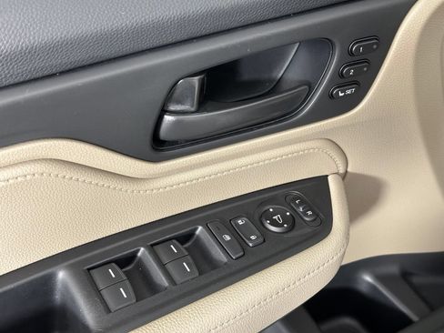 Used 2024 Honda Odyssey EX-L image 36
