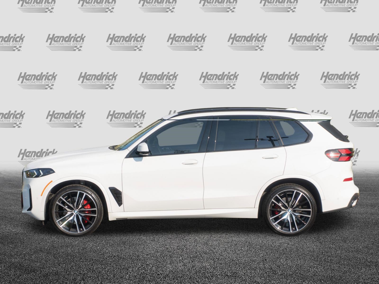 Certified 2026 BMW X5 sDrive40i w/ M Sport Package RWD image 6