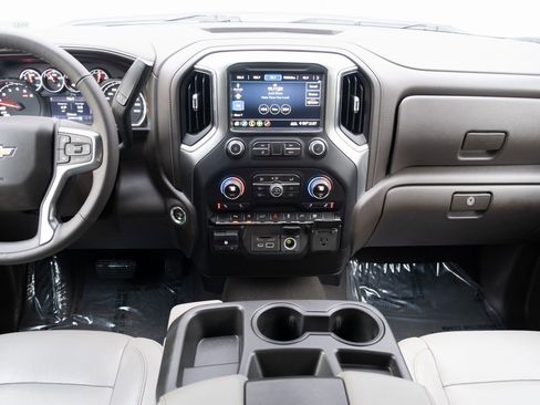 Used 2020 Chevrolet Silverado 1500 LTZ image 20