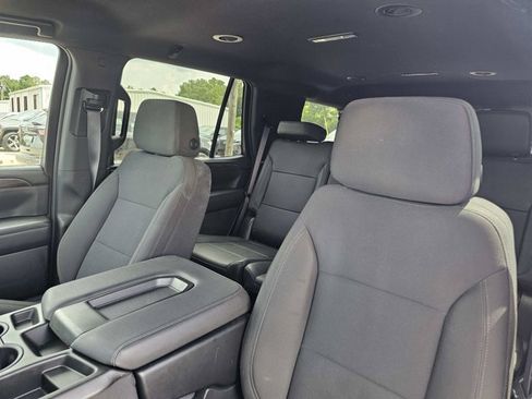 Used 2023 Chevrolet Tahoe 2WD w/ Remote Keyless Entry Package image 17