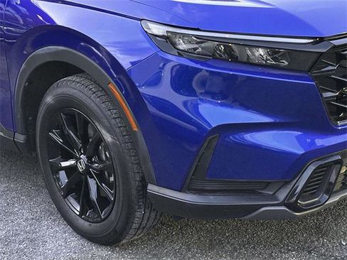 Used 2025 Honda CR-V Sport image 9