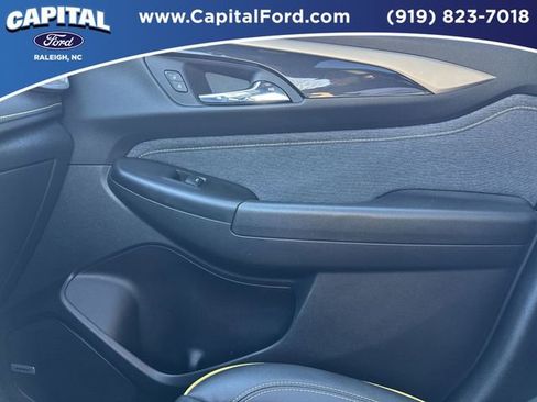 Used 2024 Chevrolet TrailBlazer ACTIV w/ Convenience Package image 28