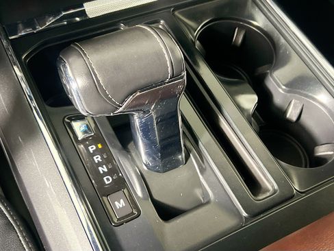 Used 2023 Ford F150 Lariat AWD/4WD image 24