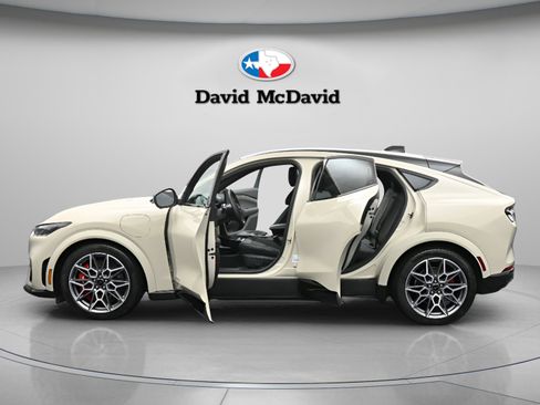 Used 2025 Ford Mustang Mach-E GT image 6