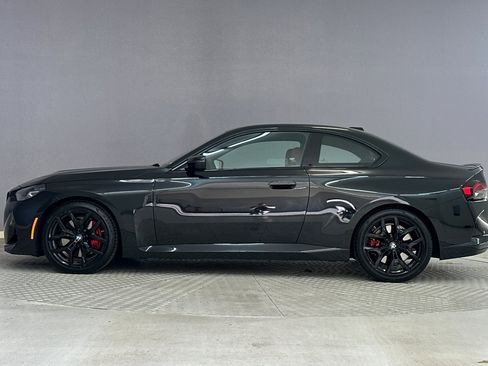 Used 2025 BMW 230i Coupe w/ M Sport Package image 2