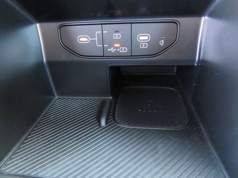 New 2026 Kia Sorento S AWD/4WD image 10
