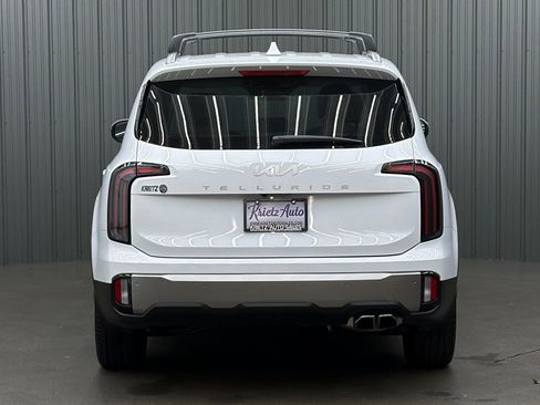 Used 2025 Kia Telluride EX FWD image 4