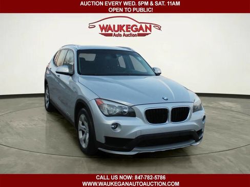 Used 2015 BMW X1 sDrive28i image 3