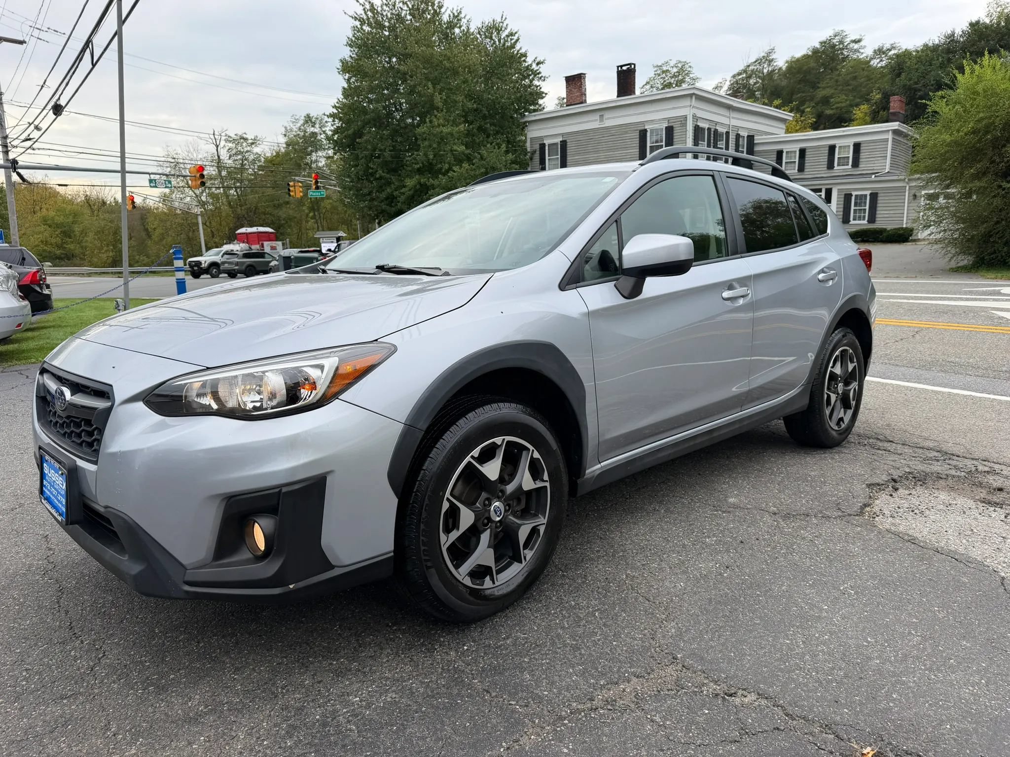 Used 2018 Subaru Crosstrek 2.0i Premium w/ Moonroof Package AWD/4WD image 3