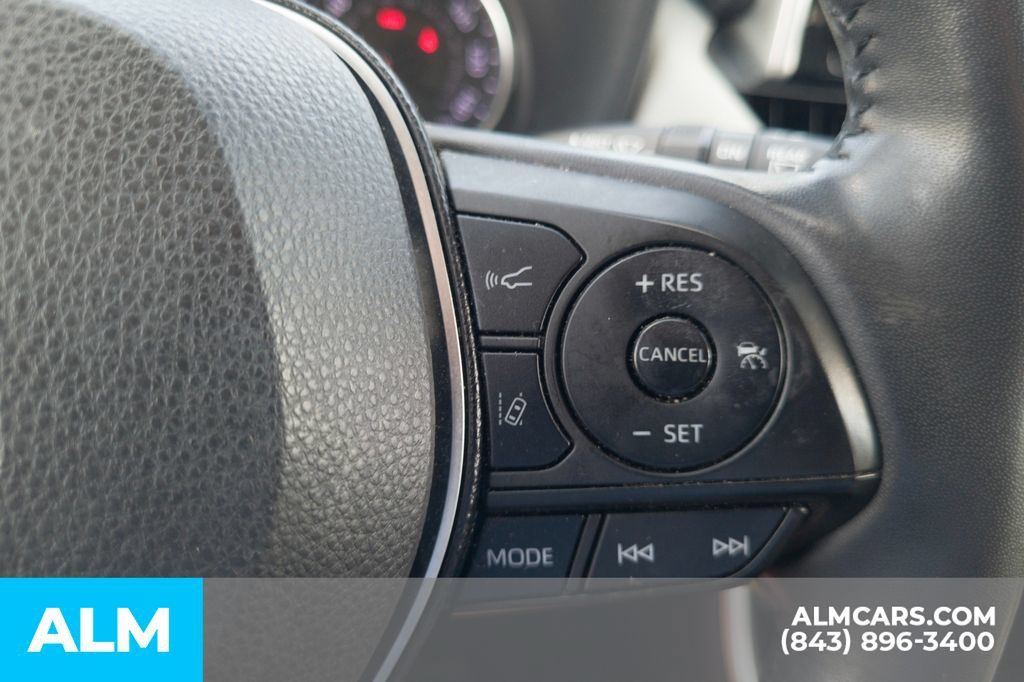 Used 2019 Toyota RAV4 XLE Premium w/ Advanced Technology Package AWD/4WD image 31
