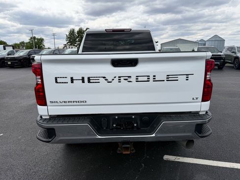 Used 2023 Chevrolet Silverado 2500 LT w/ Convenience Package AWD/4WD image 4