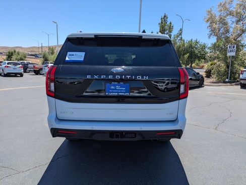 Certified 2025 Ford Expedition Max Active AWD/4WD image 6