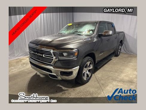 Used 2023 RAM 1500 Laramie AWD/4WD image 1