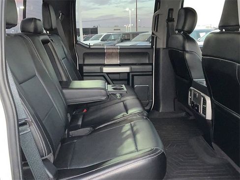 Used 2018 Ford F250 Lariat w/ Chrome Package image 16