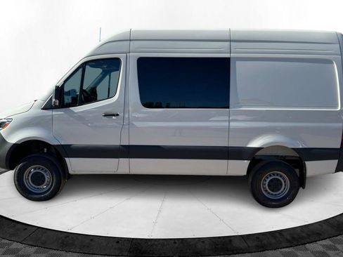 New 2026 Mercedes-Benz Sprinter 2500 image 2