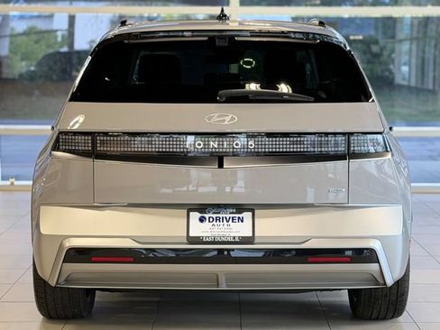 Used 2025 Hyundai Ioniq 5 Limited AWD/4WD image 10