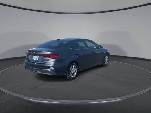 Used 2022 Kia Forte Sedan FWD image 8