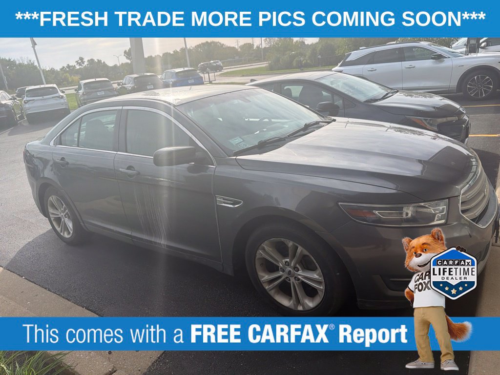 Used 2016 Ford Taurus SEL FWD image 3
