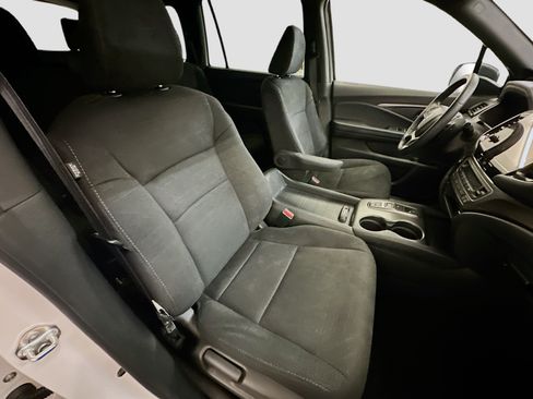 Used 2022 Honda Pilot Sport image 32