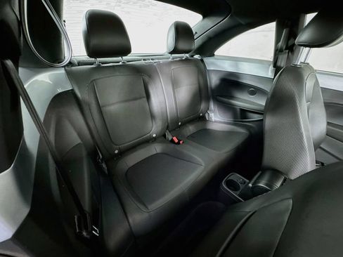 Used 2014 Volkswagen Beetle 2.5 FWD image 30