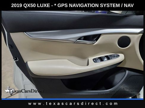 Used 2019 INFINITI QX50 Luxe w/ Navigation Package image 8
