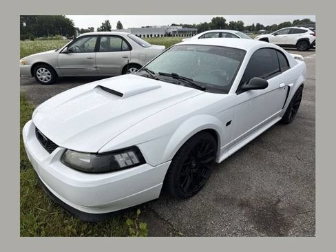 Used 2004 Ford Mustang GT RWD image 1