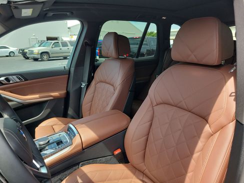 Used 2026 BMW X5 sDrive40i RWD image 23
