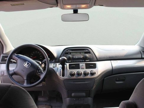 Used 2007 Honda Odyssey LX image 8
