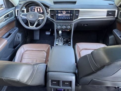 Used 2021 Volkswagen Atlas SEL Premium image 28