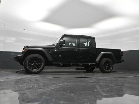 Used 2022 Jeep Gladiator Sport w/ Trailer Tow Package AWD/4WD image 50