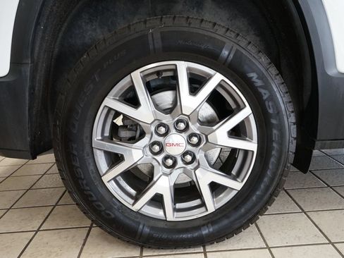Used 2020 GMC Acadia SLT AWD/4WD image 54