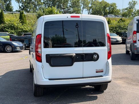 Used 2021 RAM ProMaster City Tradesman SLT w/ Window Group 05 FWD image 6