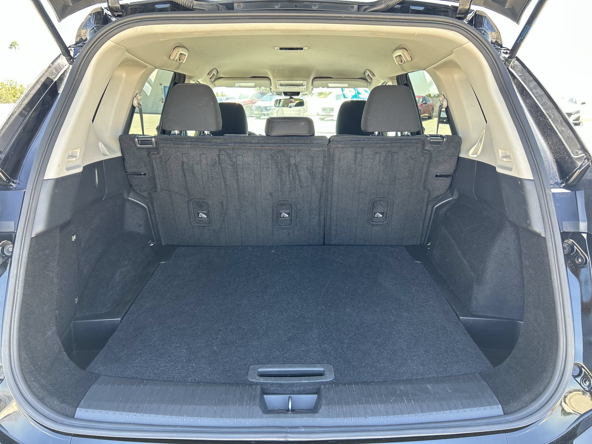 Used 2024 Nissan Rogue S AWD/4WD image 20