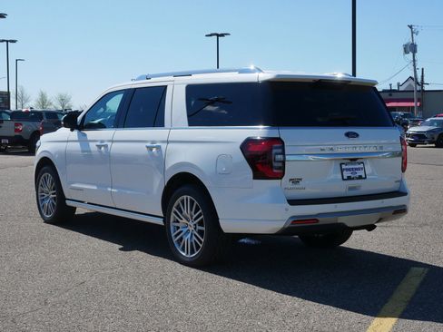 Used 2022 Ford Expedition Max Platinum AWD/4WD image 3