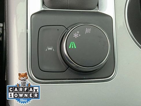 Used 2025 Chevrolet Blazer LT FWD image 22